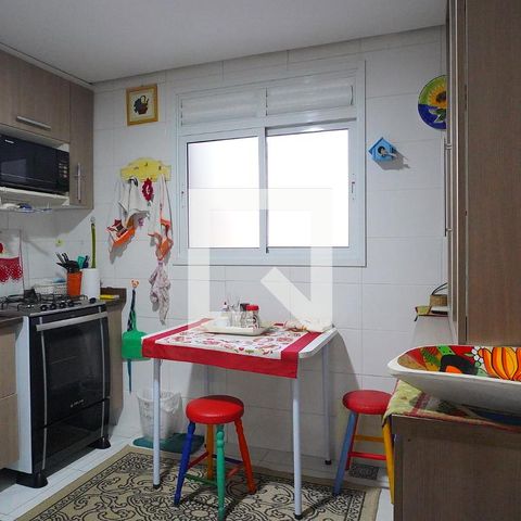 Apartamento à venda com 110m², 4 quartos e 2 vagasCozinha