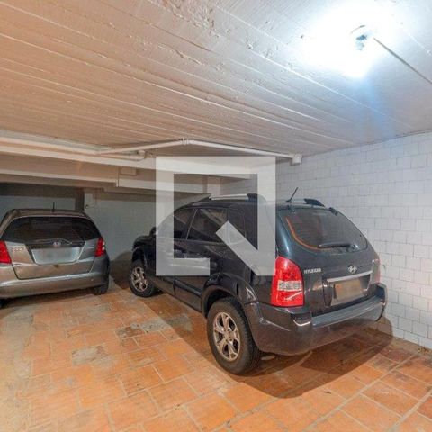 Casa à venda com 350m², 4 quartos e 4 vagasGaragem
