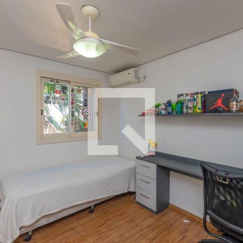 Casa à venda com 350m², 4 quartos e 4 vagasQuarto 4