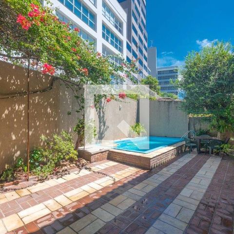 Casa à venda com 350m², 4 quartos e 4 vagasPiscina/Quintal