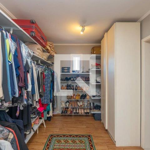 Casa à venda com 350m², 4 quartos e 4 vagasCloset da suíte 1