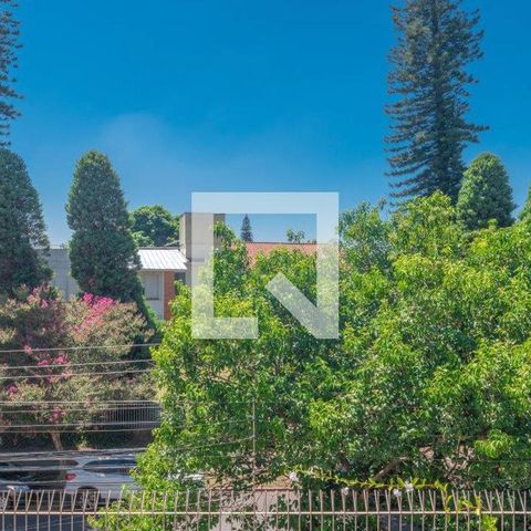 Casa à venda com 350m², 4 quartos e 4 vagasVista da Suíte 1