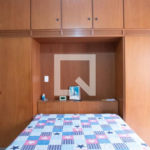 Casa à venda com 234m², 3 quartos e 2 vagasSuíte