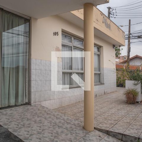Casa à venda com 234m², 3 quartos e 2 vagasÁrea Externa