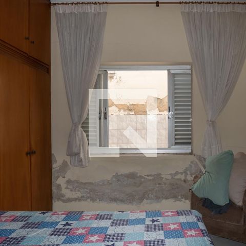 Casa à venda com 234m², 3 quartos e 2 vagasSuíte
