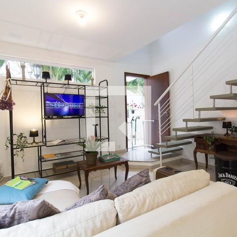 Casa de condomínio para alugar com 90m², 2 quartos e 2 vagasSala