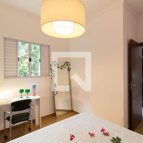 Casa de condomínio para alugar com 90m², 2 quartos e 2 vagasSuíte