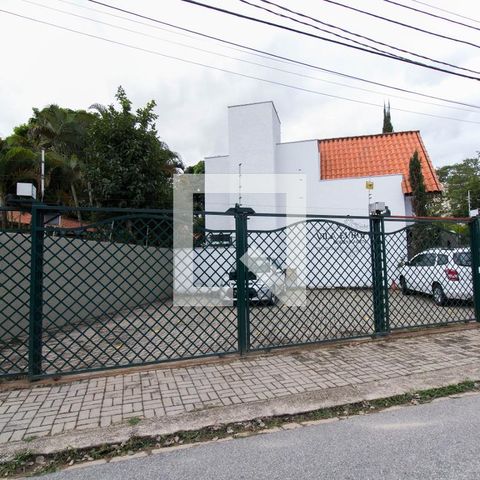 Casa de condomínio para alugar com 90m², 2 quartos e 2 vagasFachada