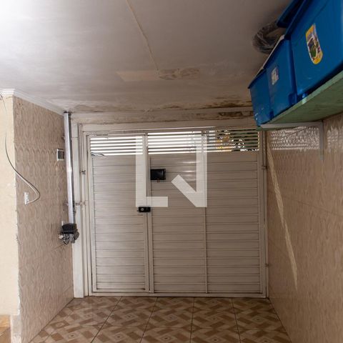 Casa à venda com 102m², 2 quartos e 1 vagaGaragem