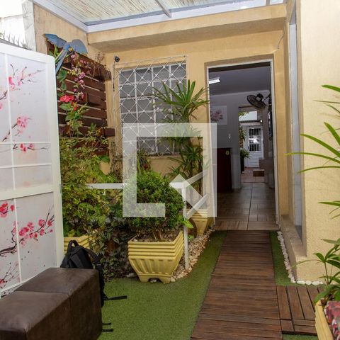 Casa à venda com 102m², 2 quartos e 1 vagaJardim
