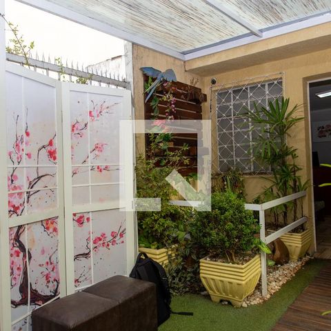 Casa à venda com 102m², 2 quartos e 1 vagaJardim