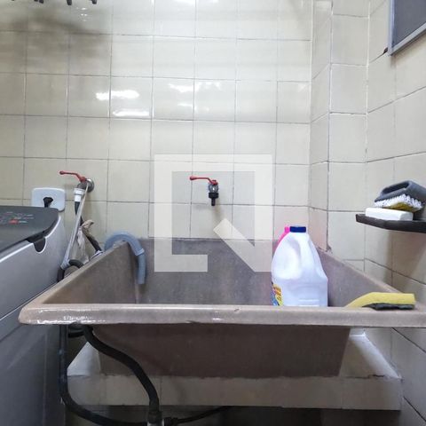 Casa à venda com 87m², 2 quartos e 2 vagasÁrea de Serviço