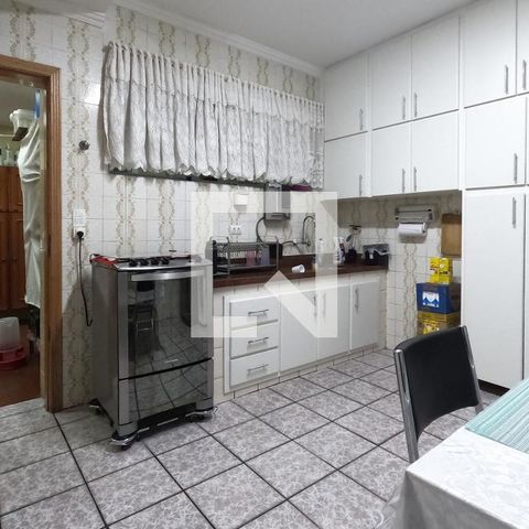 Casa à venda com 87m², 2 quartos e 2 vagasCozinha
