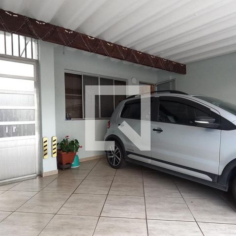 Casa à venda com 87m², 2 quartos e 2 vagasGaragem