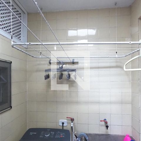 Casa à venda com 87m², 2 quartos e 2 vagasÁrea de Serviço