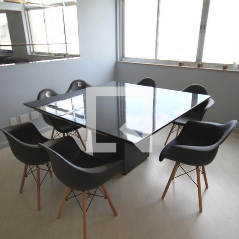 Apartamento à venda com 161m², 2 quartos e 1 vagaSala