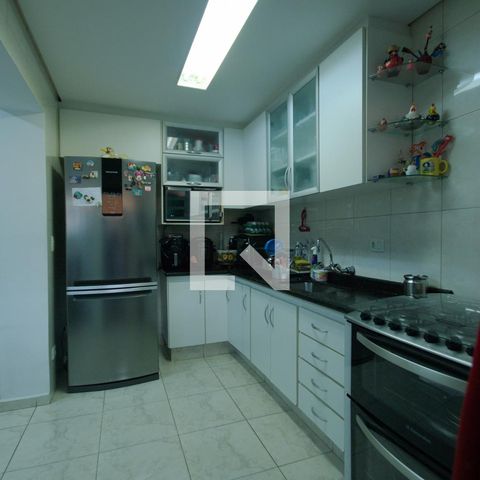 Casa à venda com 210m², 3 quartos e 2 vagasCozinha