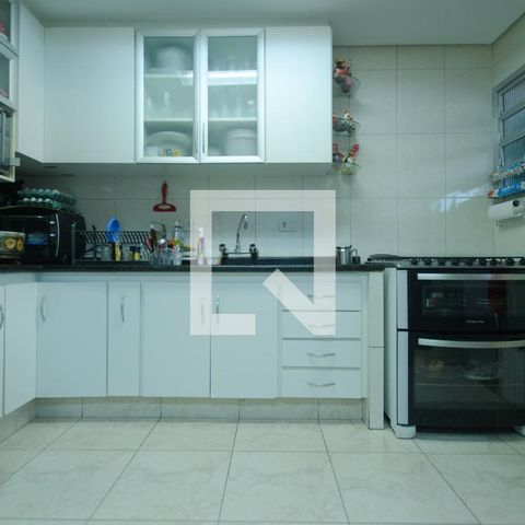 Casa à venda com 210m², 3 quartos e 2 vagasCozinha
