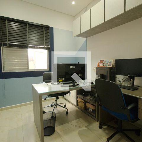 Casa à venda com 210m², 3 quartos e 2 vagasQuarto 2