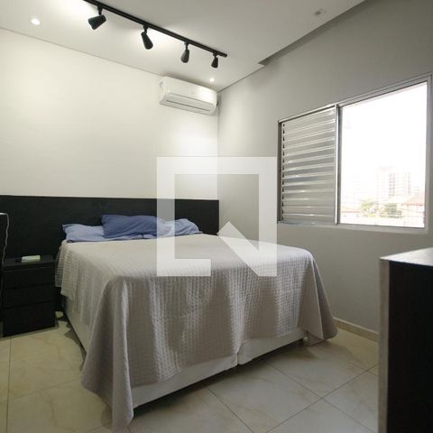 Casa à venda com 210m², 3 quartos e 2 vagasQuarto 1