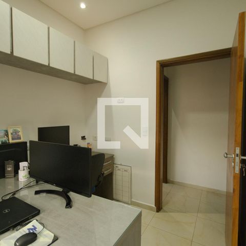 Casa à venda com 210m², 3 quartos e 2 vagasQuarto 2