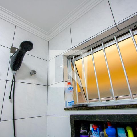 Casa à venda com 153m², 2 quartos e 2 vagas Casa à venda com 153m², 2 quartos e 2 vagasBanheiro do quarto 1