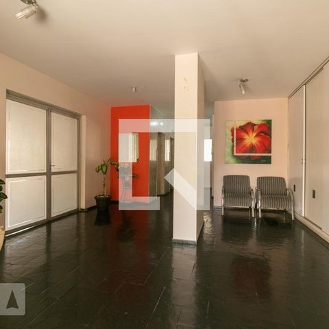 Apartamento à venda com 60m², 2 quartos e 1 vaga Apartamento à venda com 60m², 2 quartos e 1 vagaHall