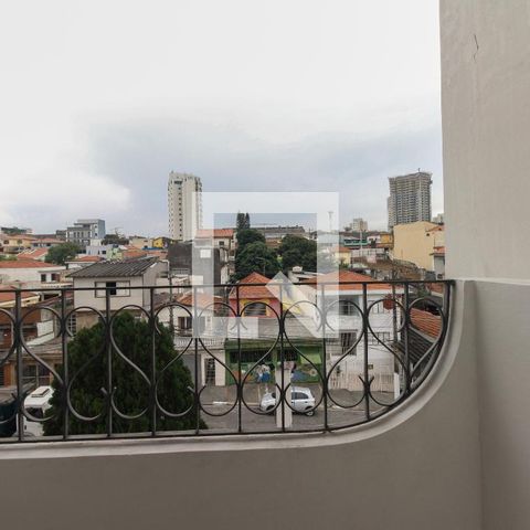 Apartamento à venda com 60m², 2 quartos e 1 vaga Apartamento à venda com 60m², 2 quartos e 1 vagaVaranda