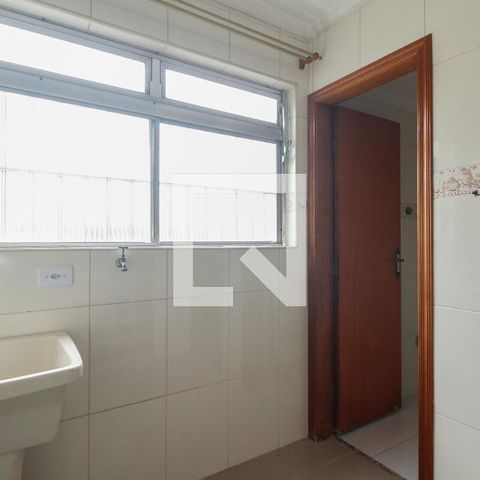 Apartamento à venda com 60m², 2 quartos e 1 vaga Apartamento à venda com 60m², 2 quartos e 1 vagaÁrea de serviço
