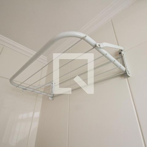 Apartamento à venda com 60m², 2 quartos e 1 vaga Apartamento à venda com 60m², 2 quartos e 1 vagaBanheiro de serviço