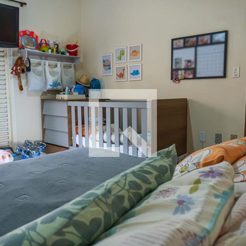 Casa à venda com 242m², 3 quartos e 3 vagasQuarto 2