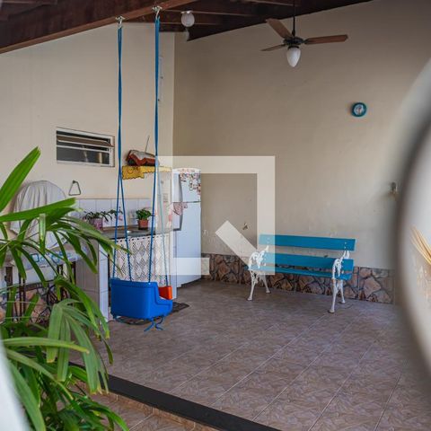 Casa à venda com 242m², 3 quartos e 3 vagasDetalhe cozinha