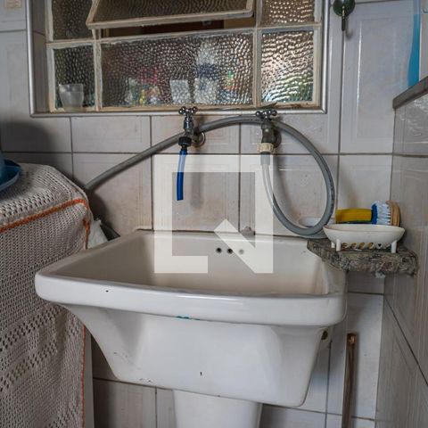 Casa à venda com 242m², 3 quartos e 3 vagasÁrea de Serviço