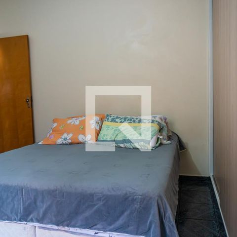 Casa à venda com 242m², 3 quartos e 3 vagasQuarto 2