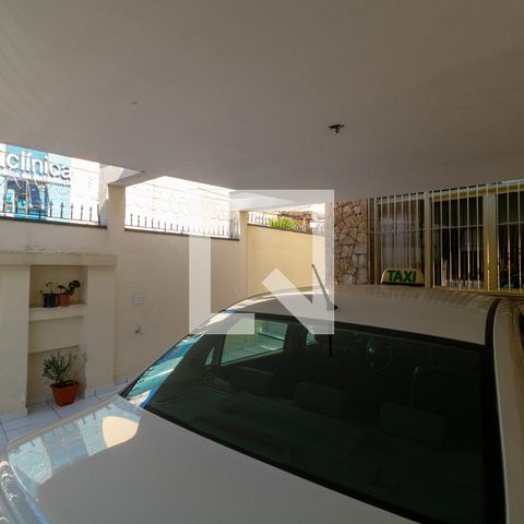 Casa à venda com 178m², 3 quartos e 4 vagasGaragem