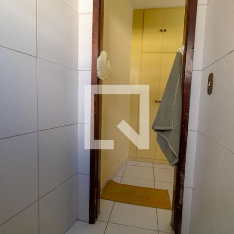 Casa à venda com 178m², 3 quartos e 4 vagasBanheiro de Serviço