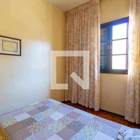 Casa à venda com 178m², 3 quartos e 4 vagasQuarto 2
