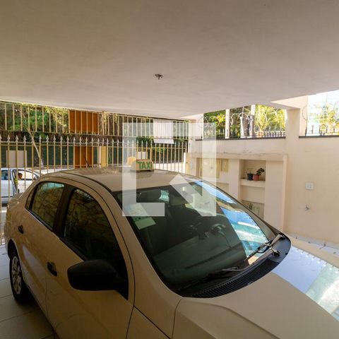 Casa à venda com 178m², 3 quartos e 4 vagasGaragem