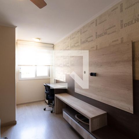 Apartamento à venda com 96m², 3 quartos e 2 vagasQuarto 2 / Escritório
