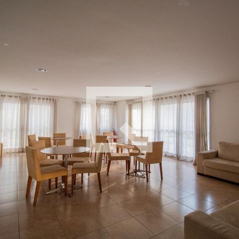 Apartamento à venda com 90m², 2 quartos e 2 vagasSala de reunião