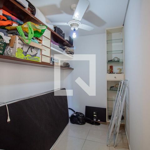 Apartamento à venda com 90m², 2 quartos e 2 vagasQuarto de Serviço