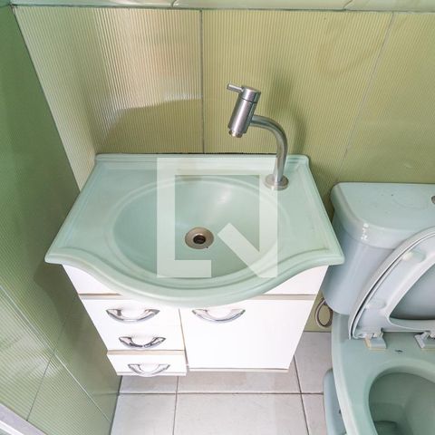 Casa à venda com 250m², 3 quartos e 2 vagasBanheiro 2ª Casa