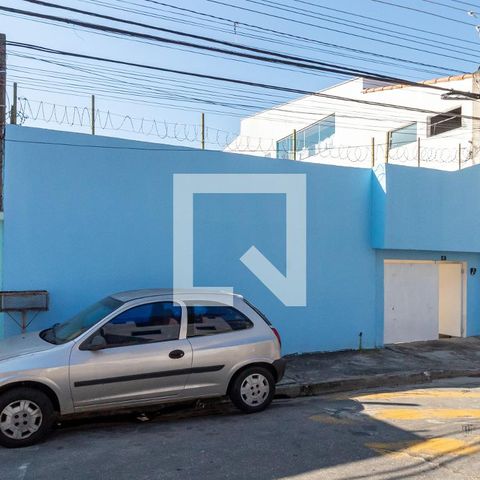 Casa à venda com 250m², 3 quartos e 2 vagasFachada