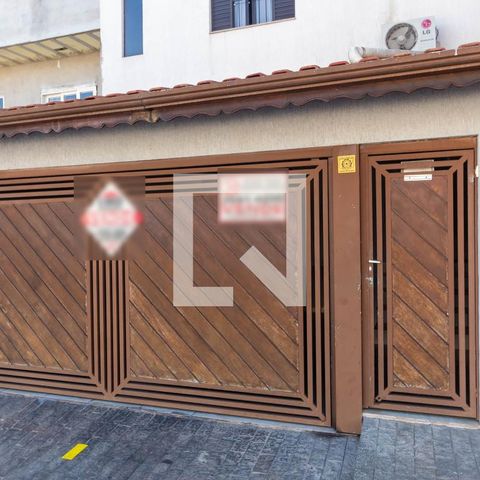 Casa à venda com 260m², 3 quartos e 2 vagasFachada