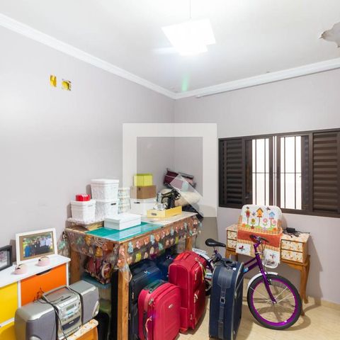 Casa à venda com 260m², 3 quartos e 2 vagasQuarto 3