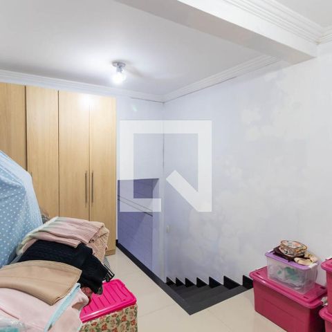 Casa à venda com 260m², 3 quartos e 2 vagasSuíte 1