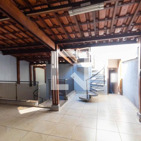 Casa à venda com 260m², 3 quartos e 2 vagasChurrasqueira