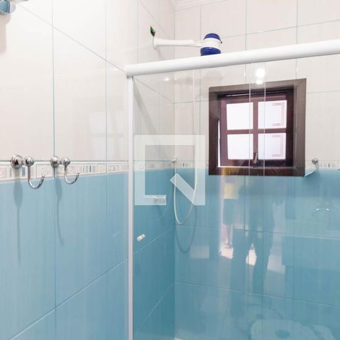 Casa à venda com 260m², 3 quartos e 2 vagasBanheiro 2