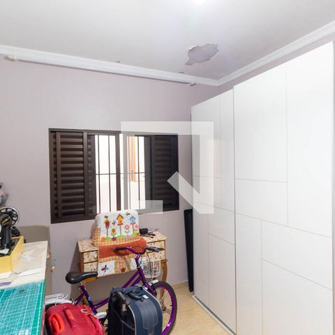 Casa à venda com 260m², 3 quartos e 2 vagasQuarto 3