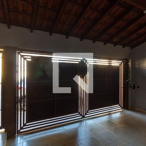 Casa à venda com 260m², 3 quartos e 2 vagasGaragem